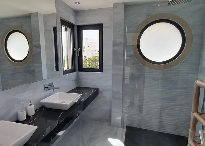 Sky By Laranjal 알부페이라