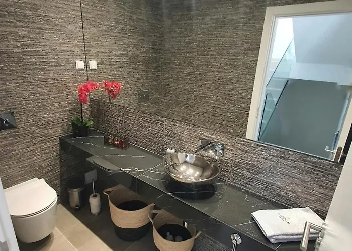 Sky By Laranjal ヴィラ *