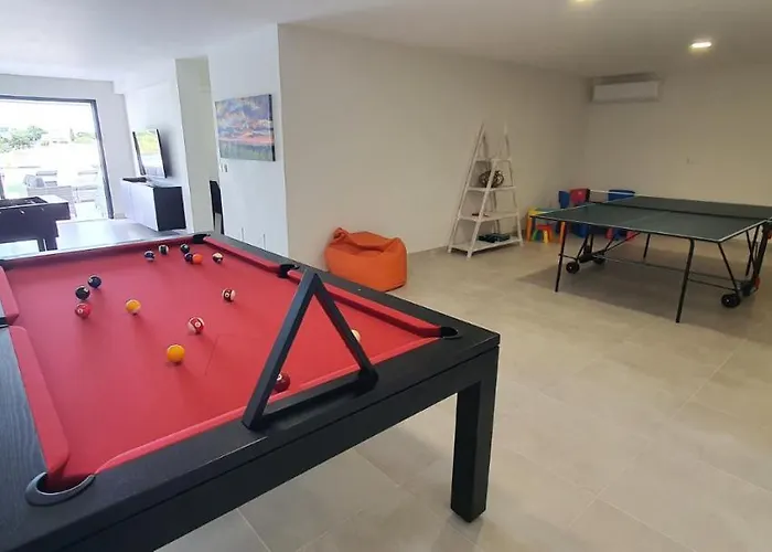 Sky By Laranjal ヴィラ *