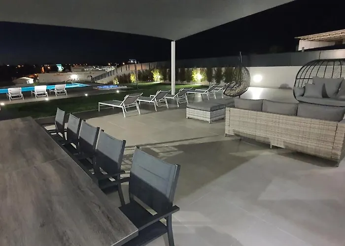 ヴィラ Sky By Laranjal